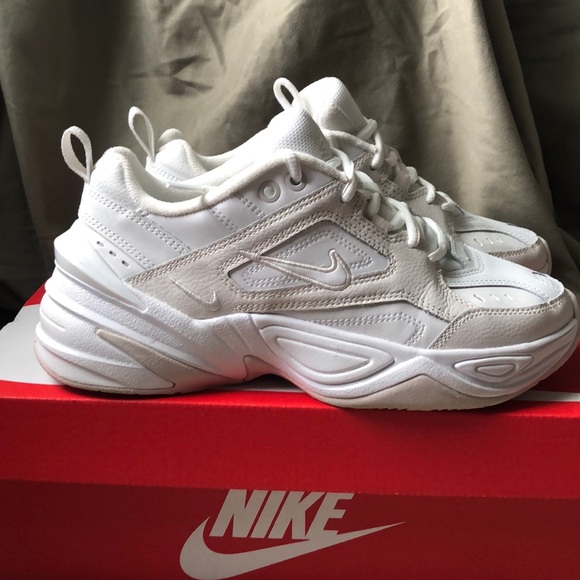 nike m2k cream